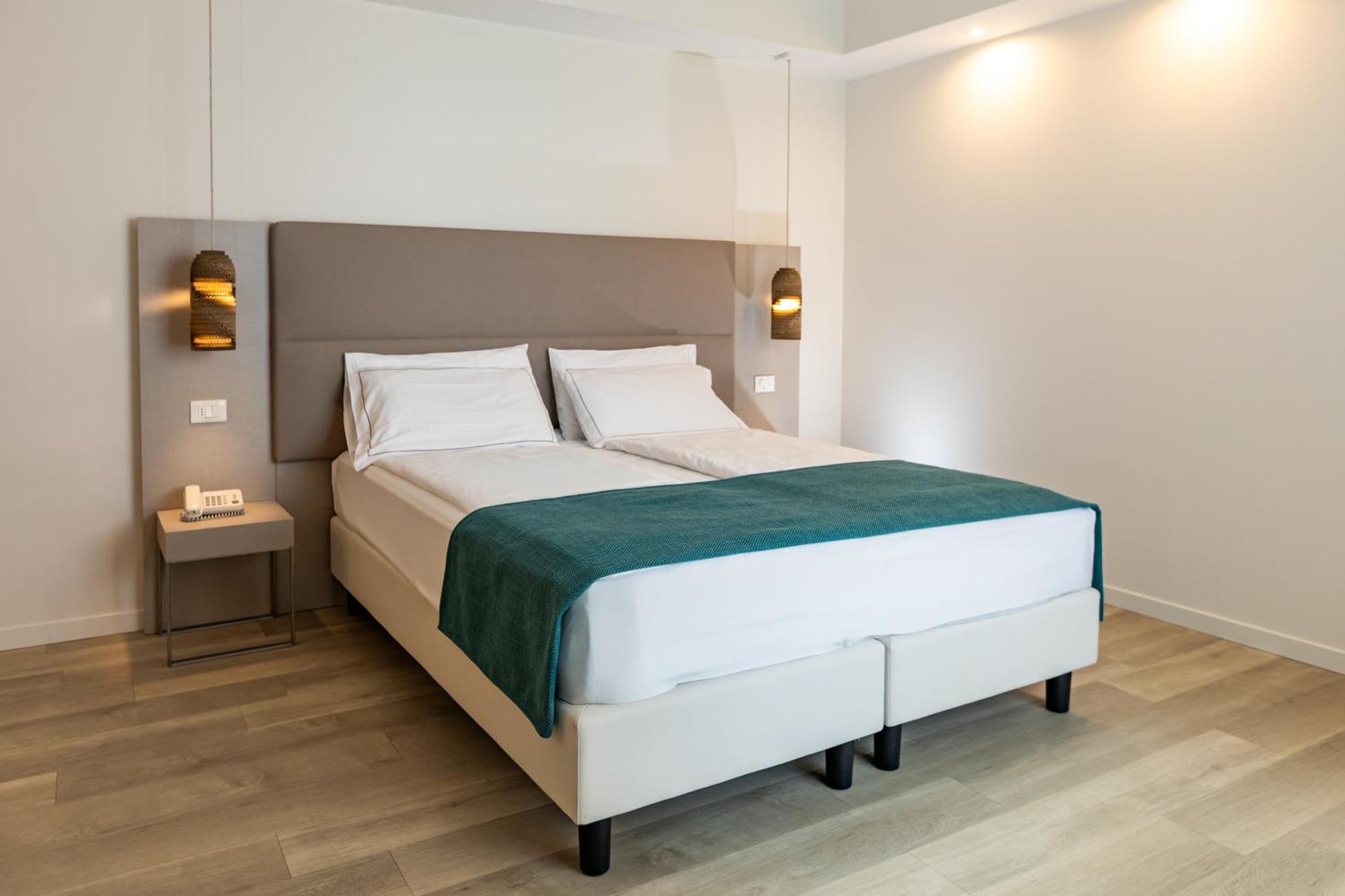 Hotel Europa 시르미오네 외부 사진