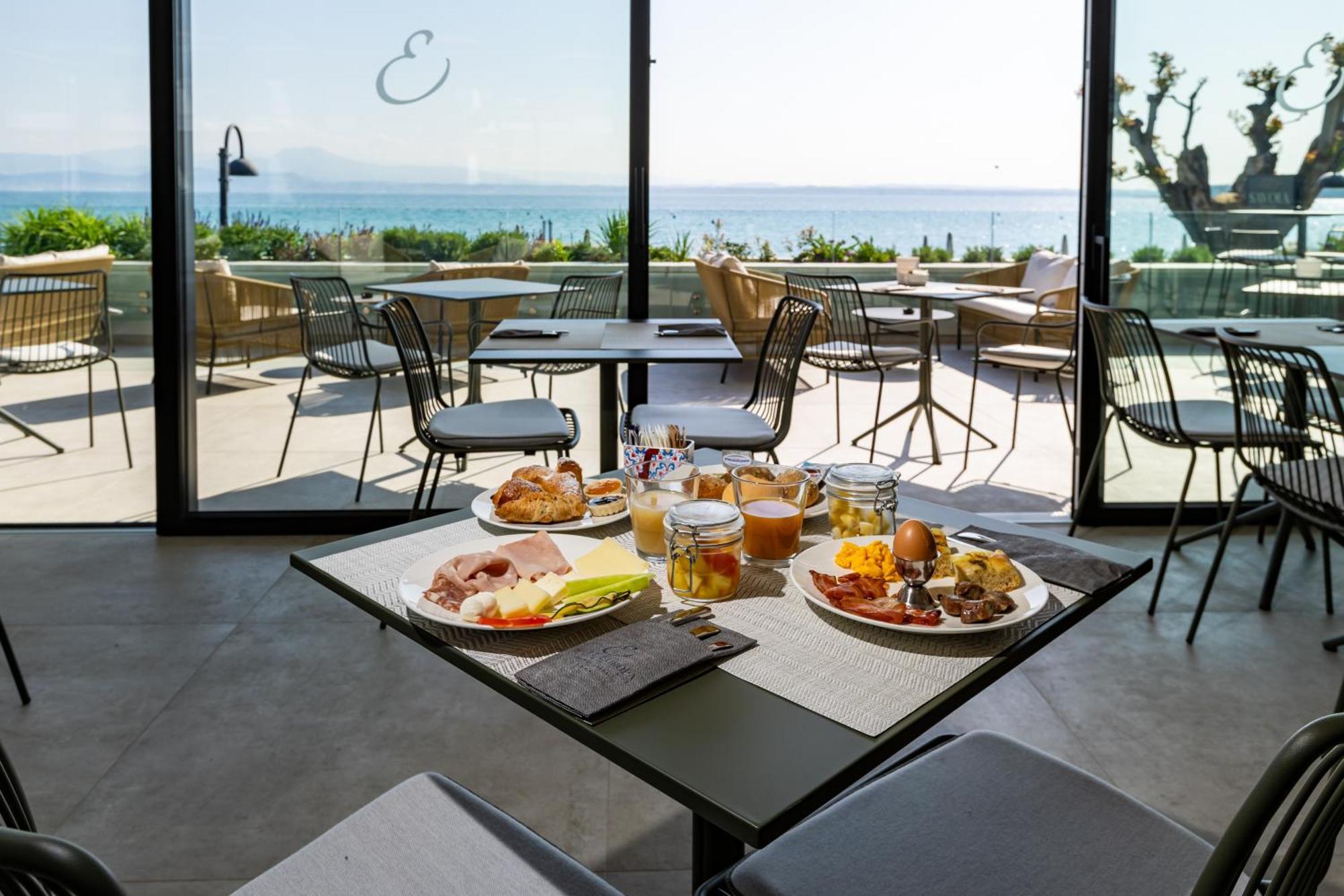 Hotel Europa 시르미오네 외부 사진