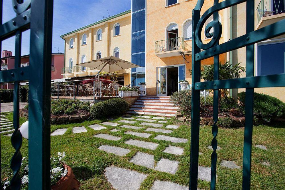 Hotel Europa 시르미오네 외부 사진